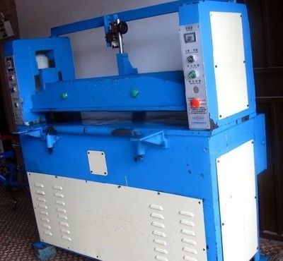 廣州皮革機械設(shè)備收購,本公司專業(yè)回收各種二手皮革機械,_